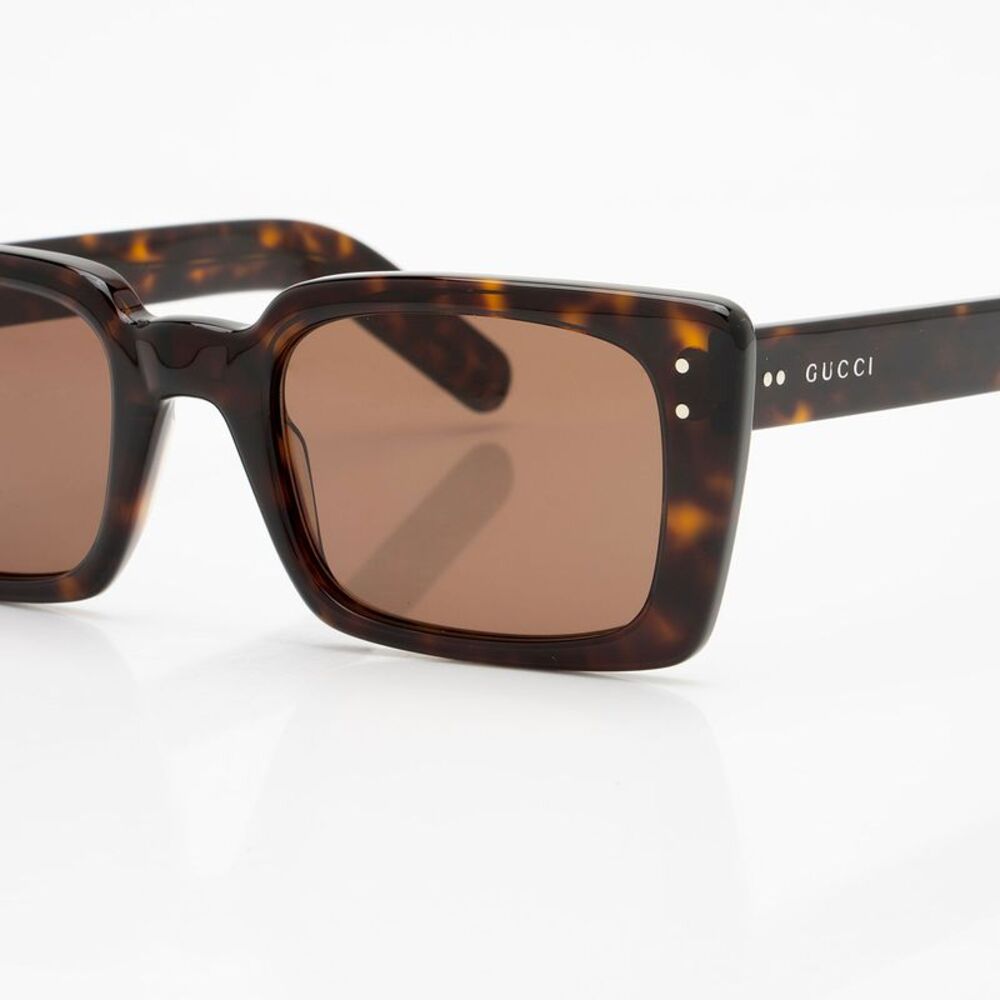 Gucci Rectangular Sunglasses - Picture 5 of 5